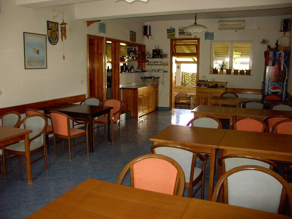 Pansion Ivan Sucuraj Exterior photo